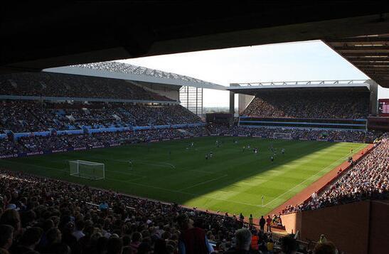 巴萨瞄准巴西天才左后卫！内马尔母队新星或成惊喜引援