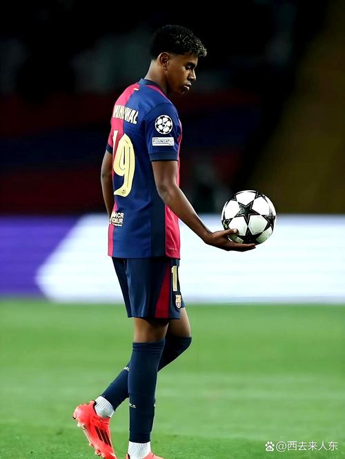 波兰主帅：我们已经很了解荷兰；目前仍然专注于附加赛