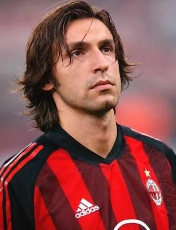 中超赛报：上海申花客场击败广州队,