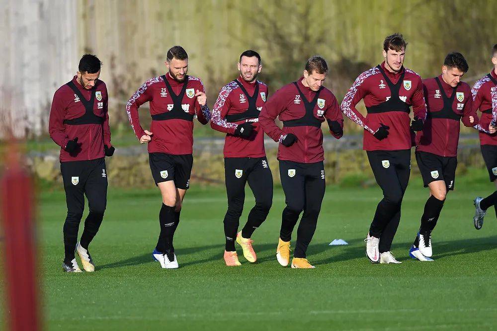 优秀！茂名这位姑娘勇夺全国举重冠军！