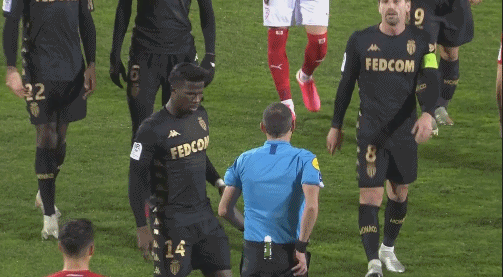 门将整场都在上演神迹