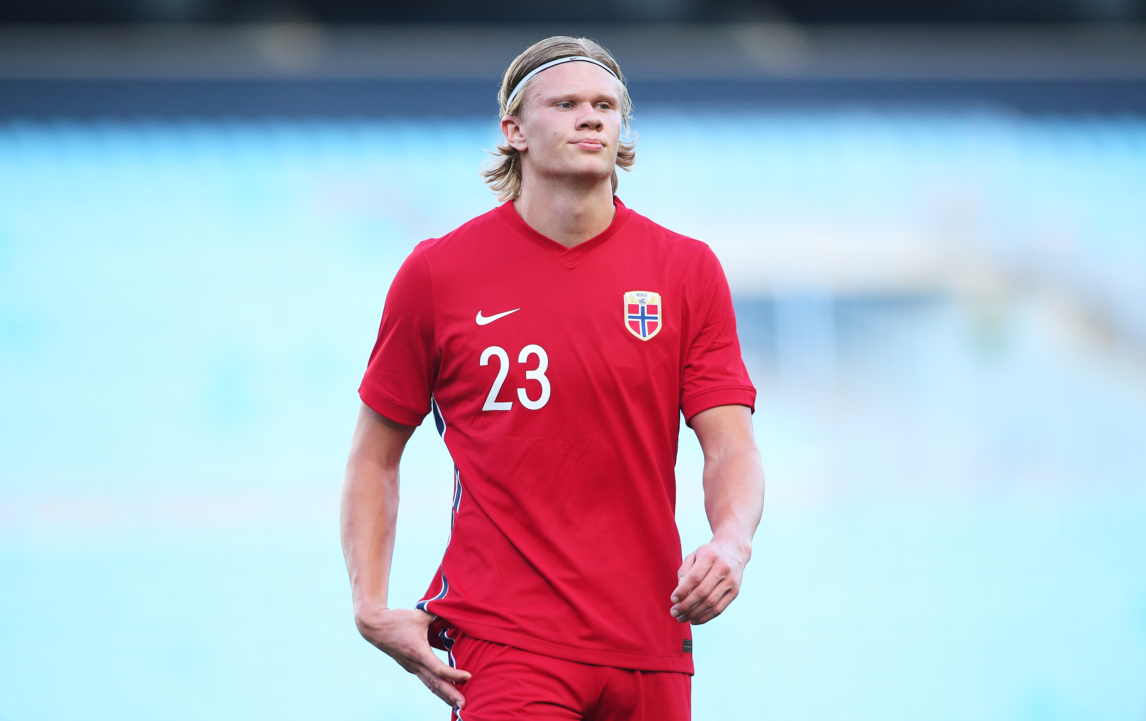 双输？纽卡1.45亿欧卖伊萨克 1.2亿欧签伊兰加+维萨 0球+0出场