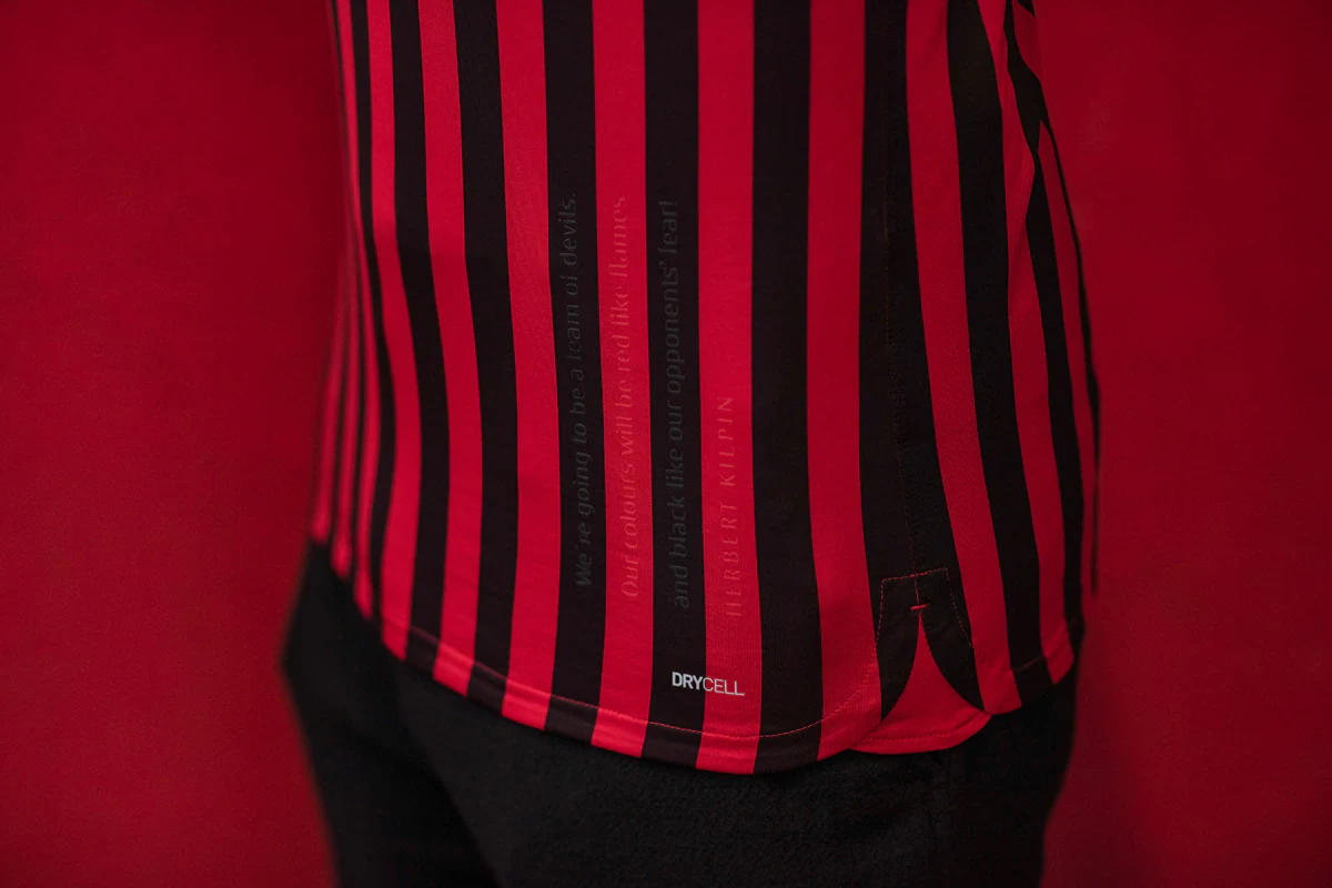 喜讯！谢晖将接受李毅重金邀请出任中超冠军队新帅，值得期待