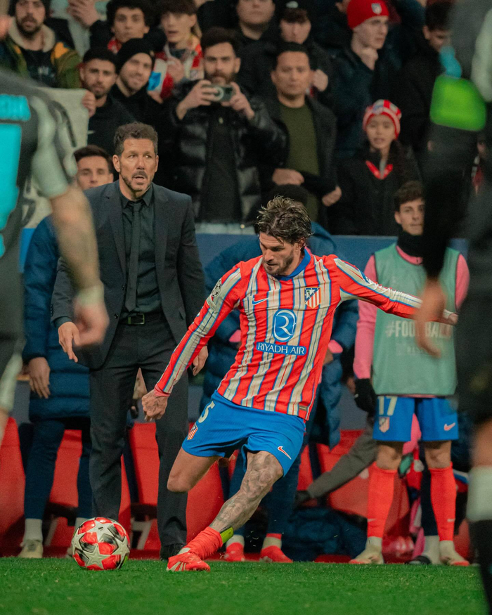 朴智星：韩国队可以冲击世界杯8强，但更现实的目标是小组出线